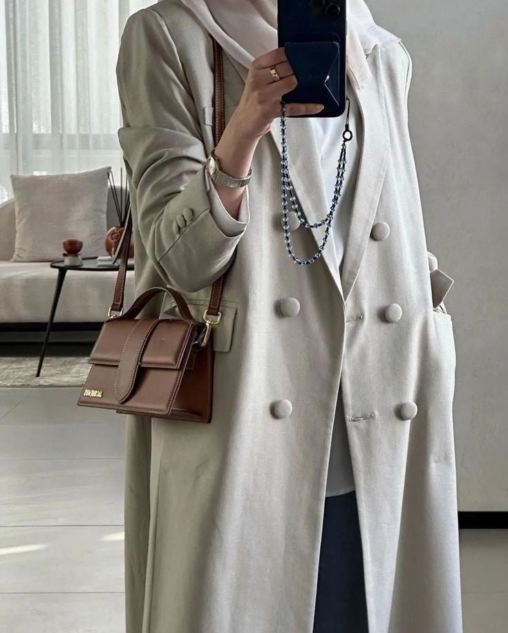 The Élara Abaya