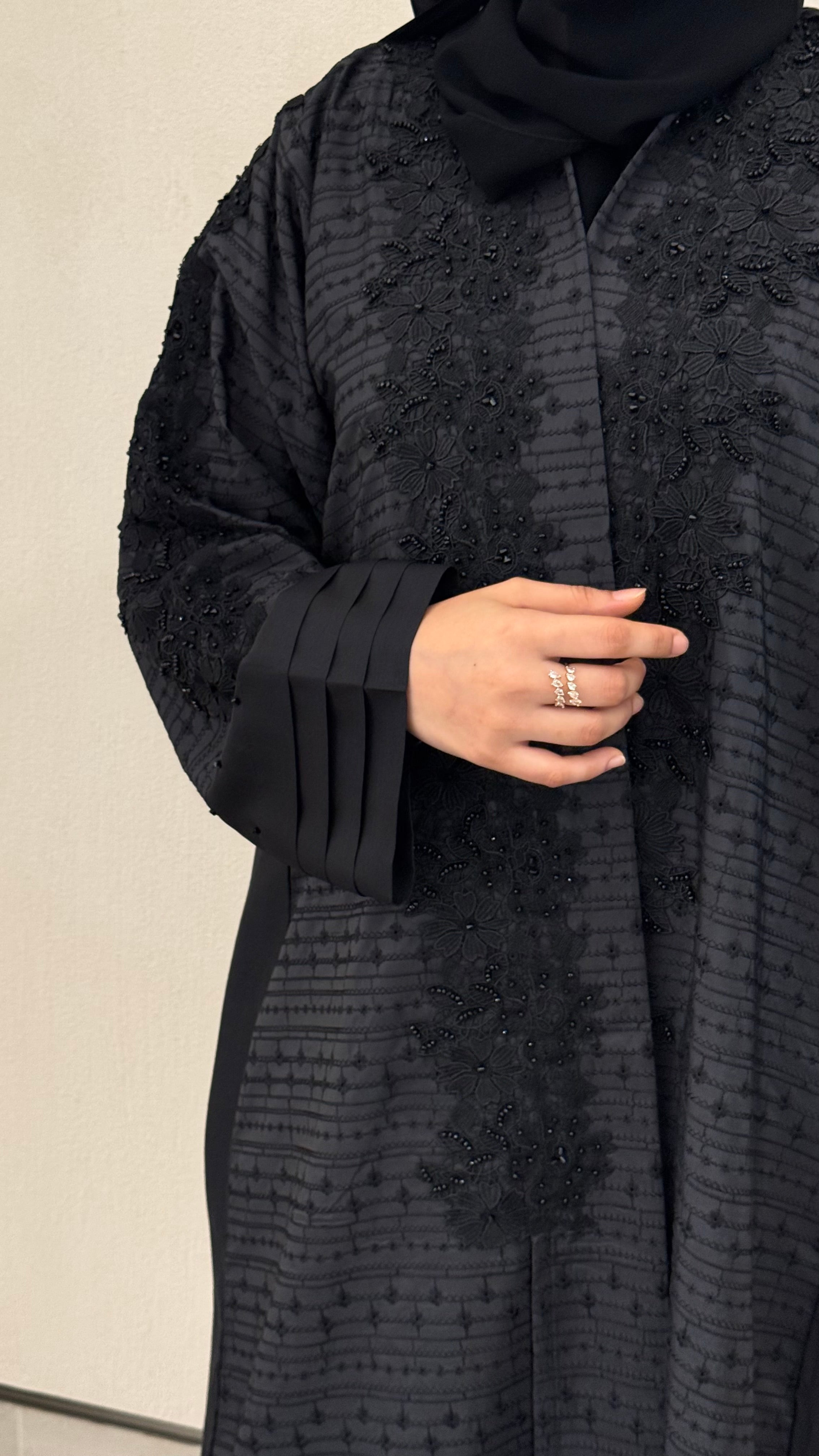 Black pearl Abaya
