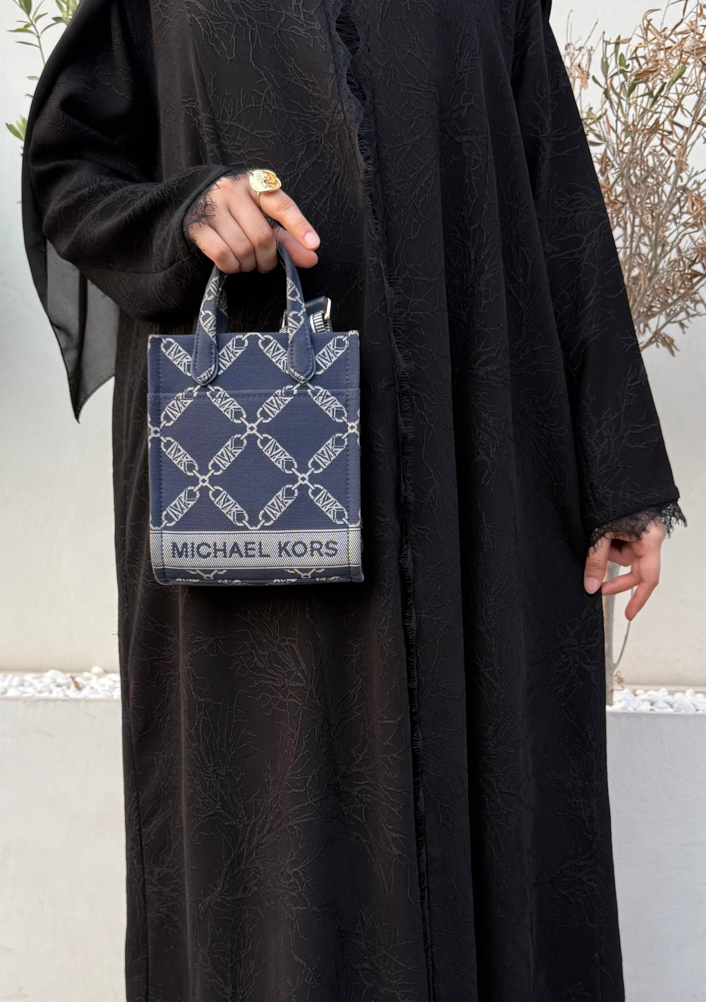 Layla Abaya