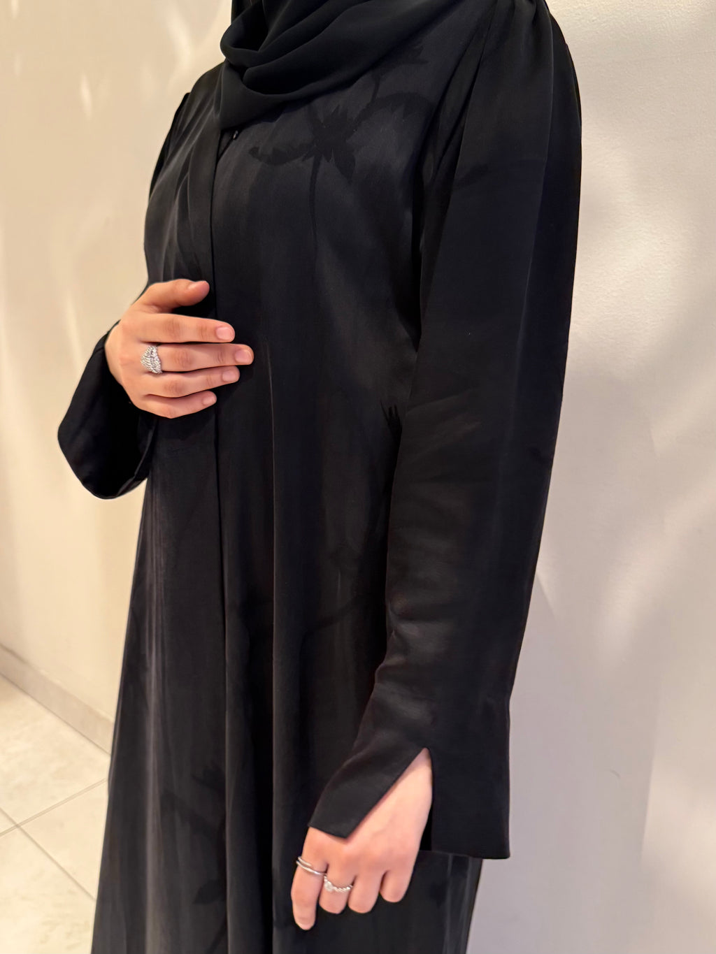 Aura Abaya — Turkish Cupro