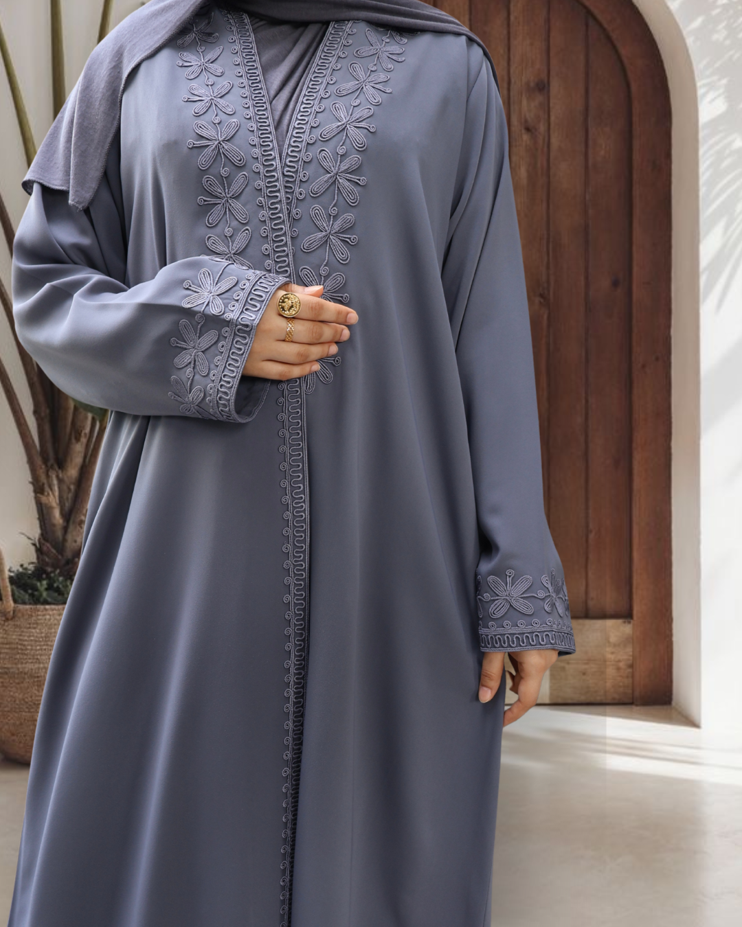 Moon Abaya