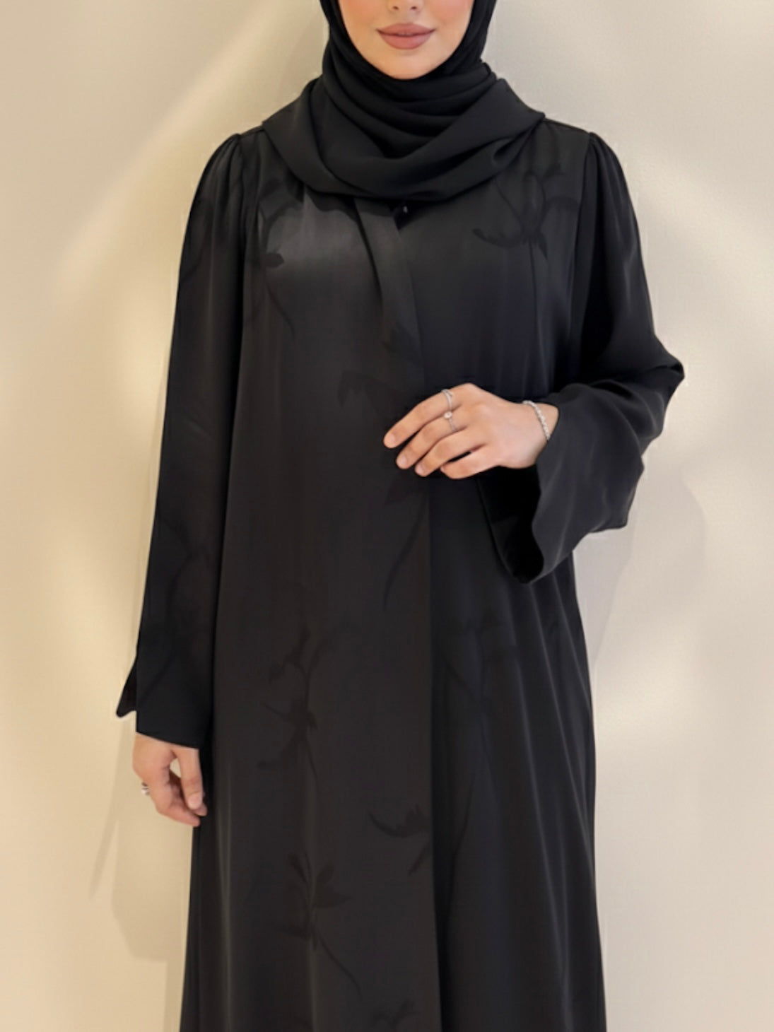 Aura Abaya — Turkish Cupro